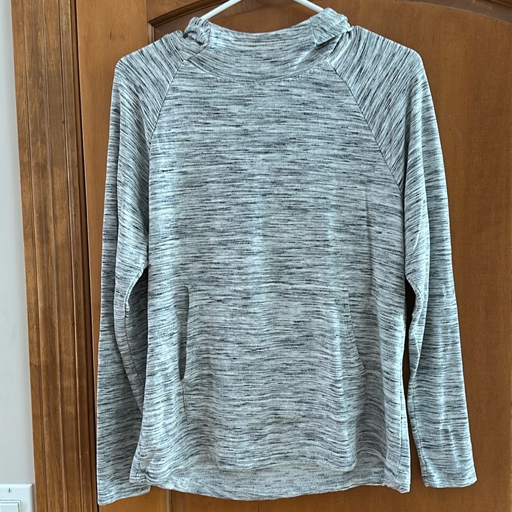 Hi-Tec Women’s White Black Marled Long Sleeveeve Hooded Shirt Pocket Medium